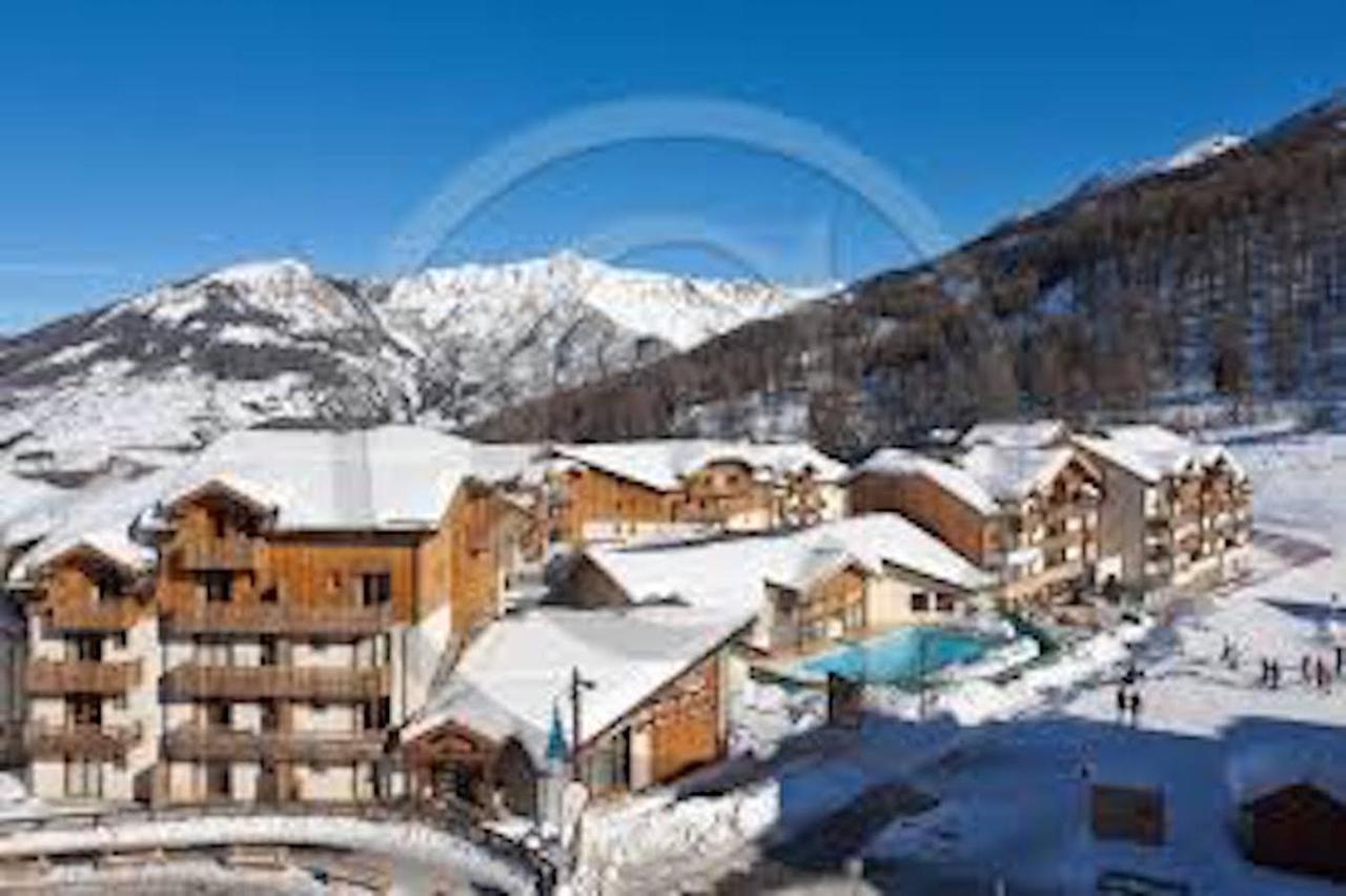 Chalet De Bois Mean Les Orres Exterior photo